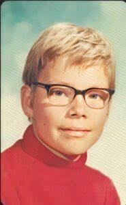 Recognize Him? Everyone Laughed at His Ballet Shoes But He Became a Legendary Actor Later