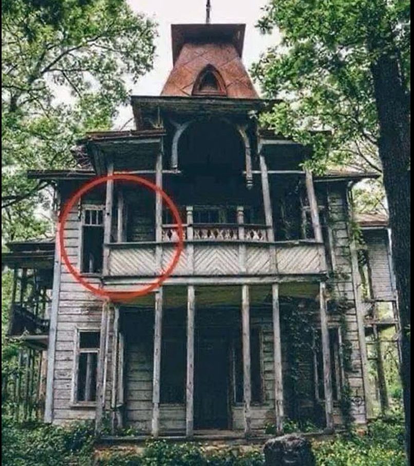 A Hidden Legacy: The 70-Year-Old Secret in the Attic