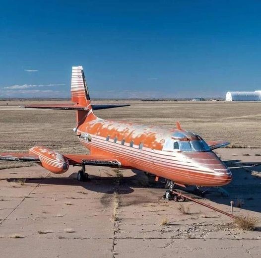 Elvis Presley’s private 1962 Lockheed JetStar plane up for auction